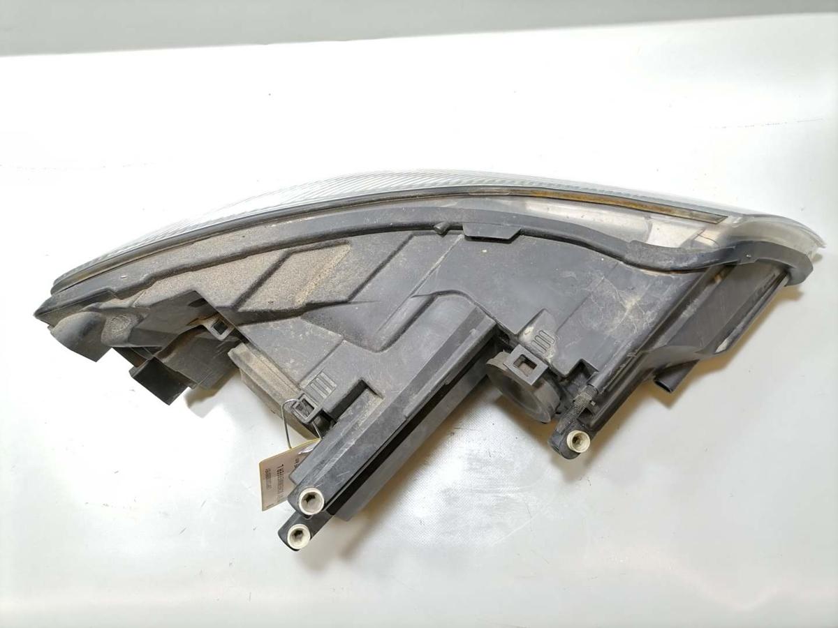 Skoda Octavia 2 1Z original Scheinwerfer vorn links Halogen Facelift Bj.2013
